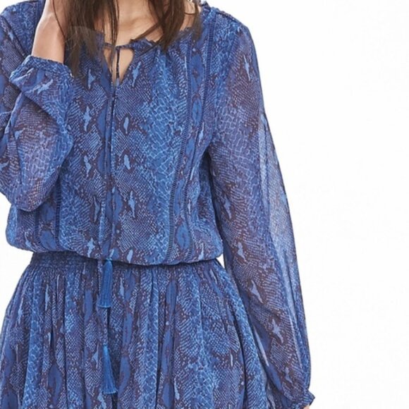 Banana Republic Blue Snakeskin Long Sleeve Dress Small - Picture 8 of 13